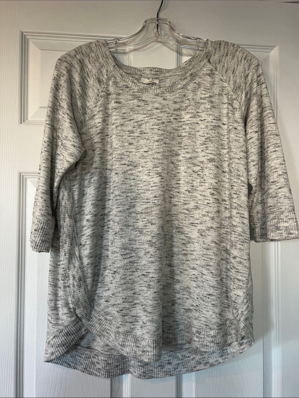 🌷6/$20🌷 Maurices Marled Light Gray Pullover Sweatshirt